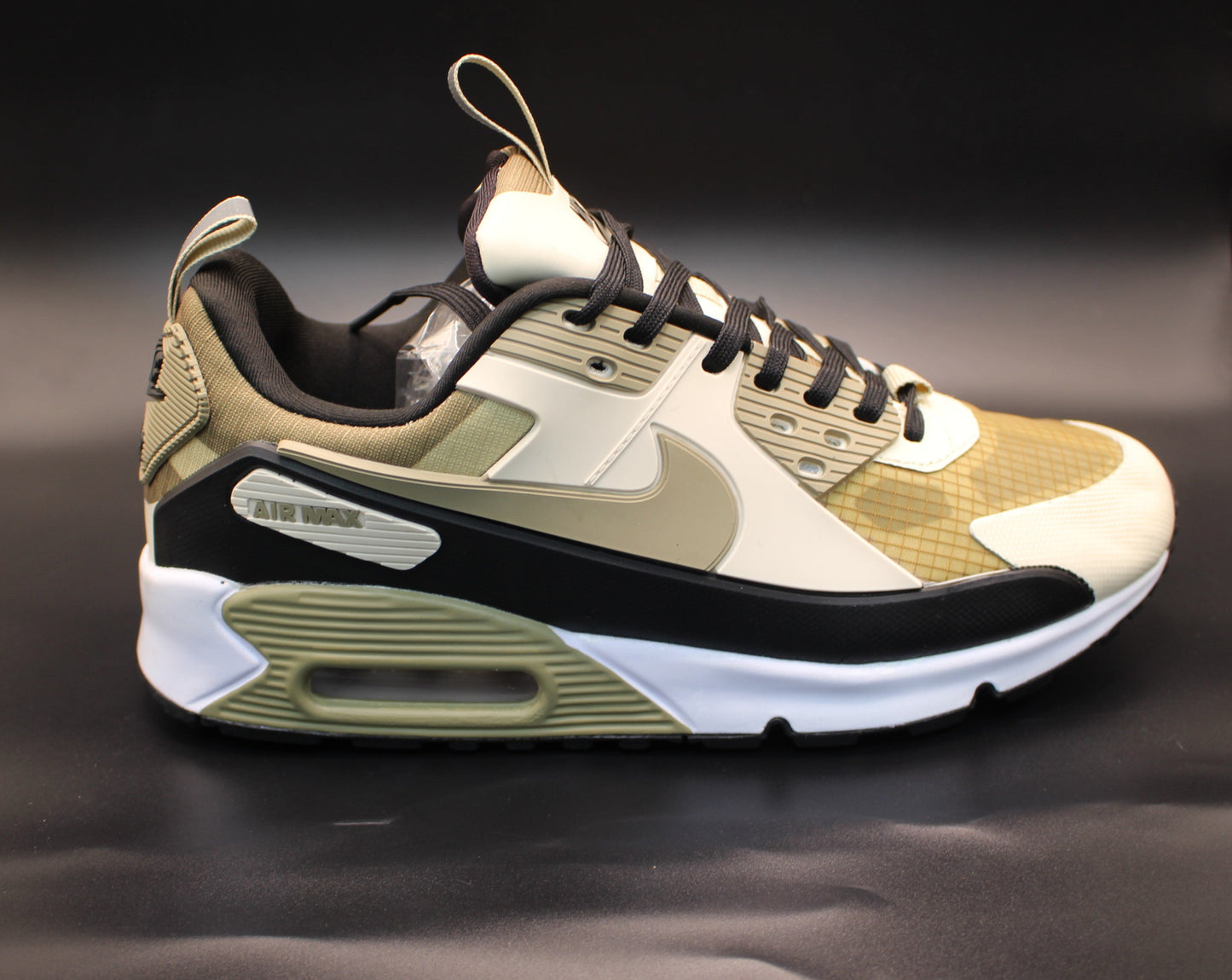 Nike Men's Air Max Nuaxis