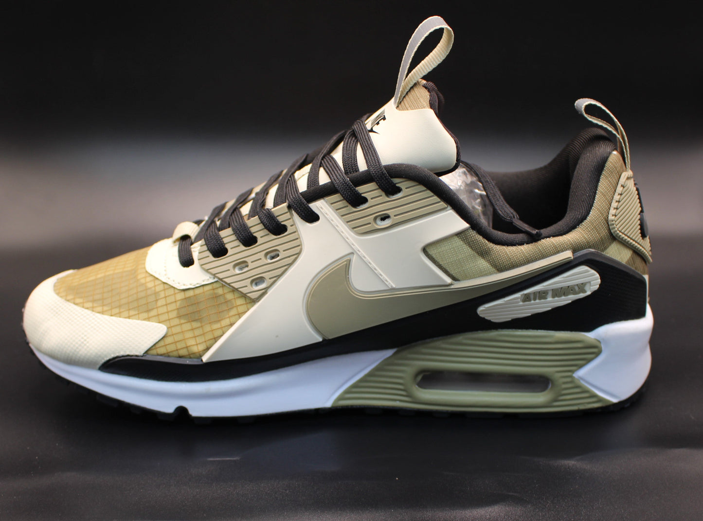 Nike Men's Air Max Nuaxis